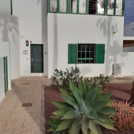 Bed and Breakfast Casa Rey à Playa Blanca  Extérieur photo